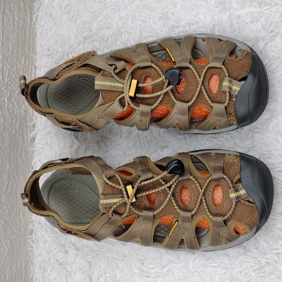 Keen Whisper Coffee Liqueur Suede Fabric Round Toe Toggle Lace Sport Sandal Shoe - Picture 3 of 16